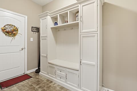 Photo of 1689 Maplewood Lane, Pendleton, IN