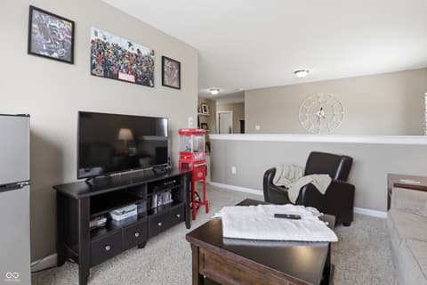 Photo of 1689 Maplewood Lane, Pendleton, IN