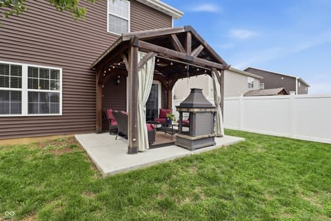 Photo of 1689 Maplewood Lane, Pendleton, IN