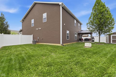 Photo of 1689 Maplewood Lane, Pendleton, IN