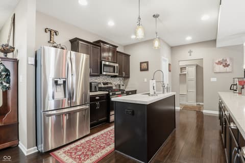 Photo of 1689 Maplewood Lane, Pendleton, IN
