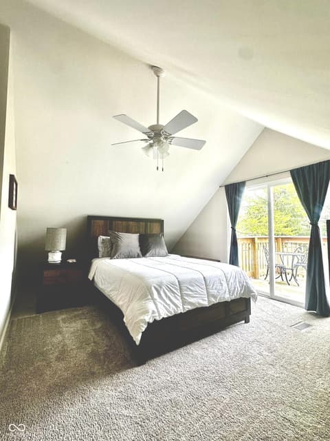 Photo of 3045 Bridlewood Trail, Danville, IN