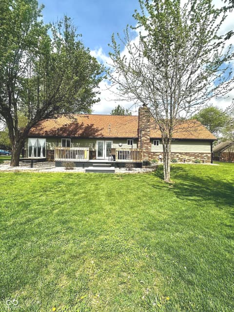 Photo of 3045 Bridlewood Trail, Danville, IN