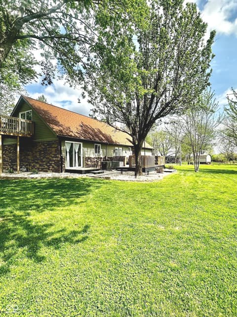 Photo of 3045 Bridlewood Trail, Danville, IN