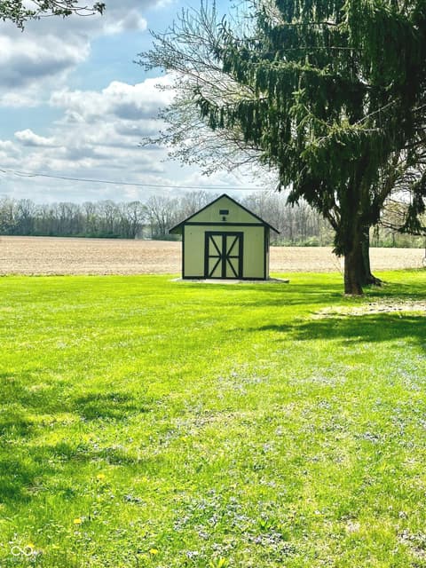 Photo of 3045 Bridlewood Trail, Danville, IN