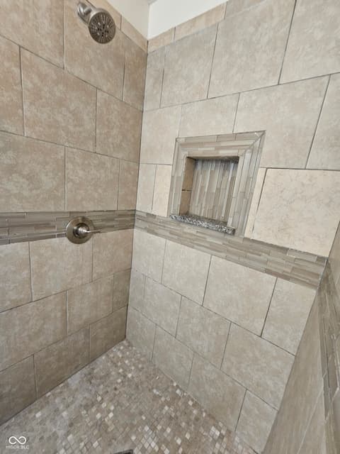 Bathroom at 610 E 5th Street, Anderson, IN