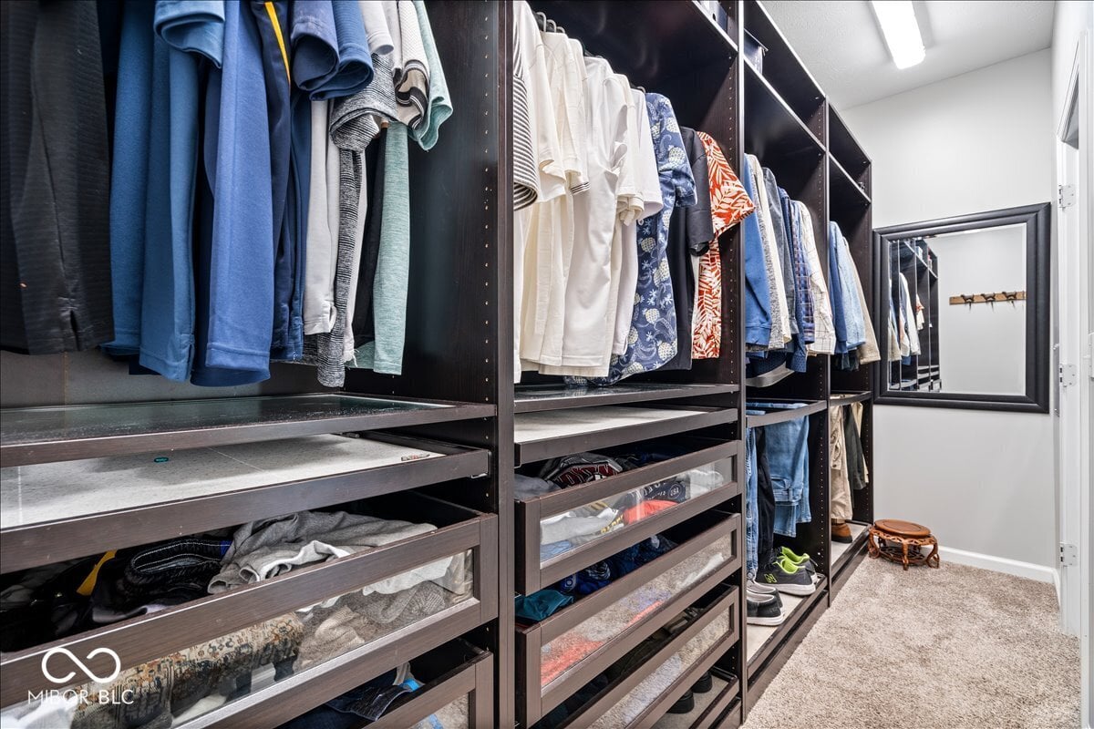 Walk In Closets