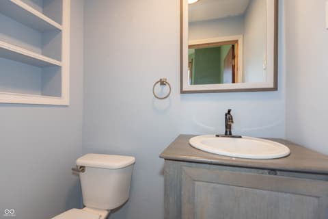 Photo of 820 Hustedt Street, Seymour, IN