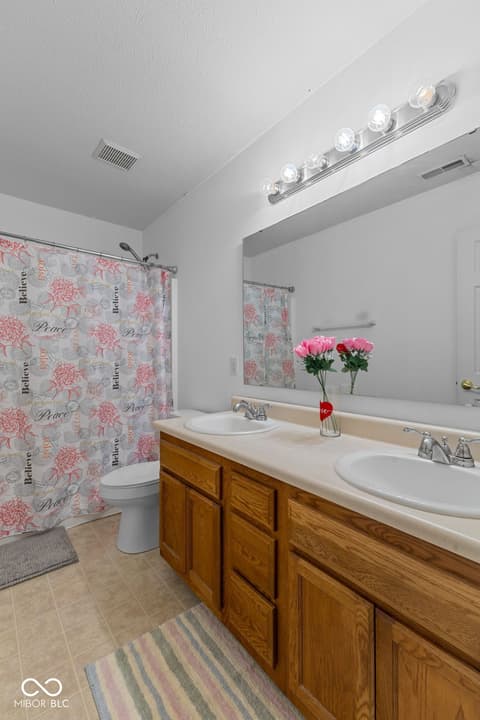 Bathroom at 13670 N Ayrshire Circle, Camby, IN