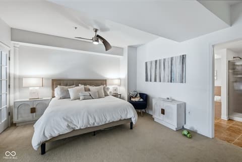 Photo of 350 N Meridian Street, Indianapolis, IN