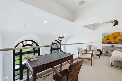 Photo of 350 N Meridian Street, Indianapolis, IN