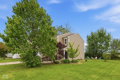 Side exterior at 9711 W Stargazer Drive, Pendleton, IN