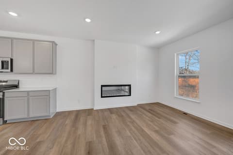 Family room at 4475 Yellowwood Avenue, Brownsburg, IN