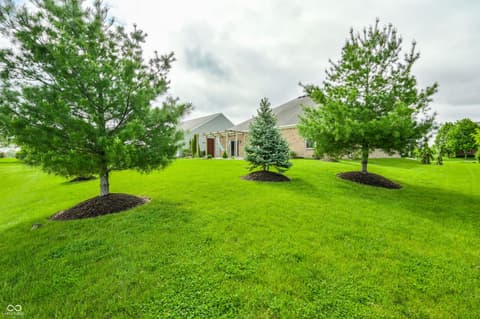 Yard at 8906 Banner Drive, Brownsburg, IN