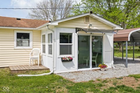Photo of 125 S Alfonte Street, Ingalls, IN