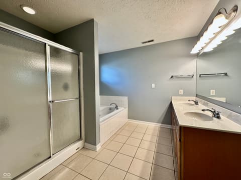 Photo of 792 Abundance Lane, Avon, IN