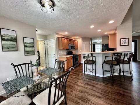 Photo of 792 Abundance Lane, Avon, IN