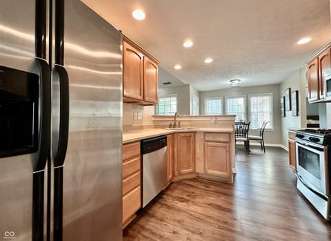 Photo of 792 Abundance Lane, Avon, IN