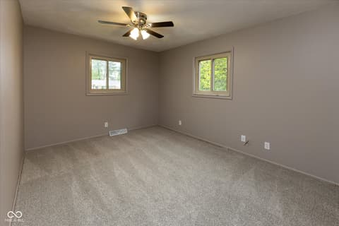 Photo of 8203 Laura Lynne Lane, Indianapolis, IN