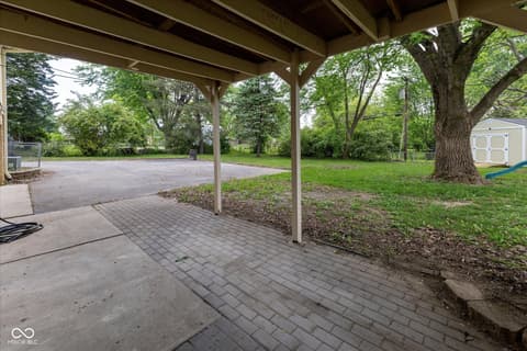 Photo of 8203 Laura Lynne Lane, Indianapolis, IN