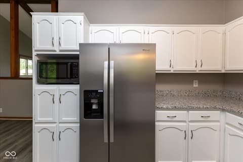 Photo of 8203 Laura Lynne Lane, Indianapolis, IN