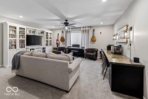 Loft — 5233 Rum Cherry Way, Indianapolis, IN