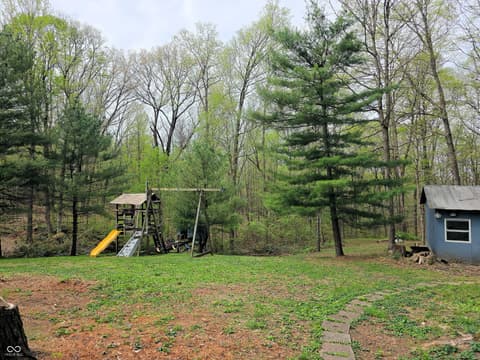 Yard at 8310 N Dog Trot Lane, Morgantown, IN