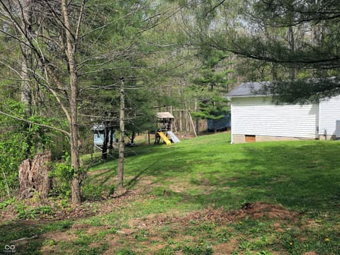 Yard at 8310 N Dog Trot Lane, Morgantown, IN