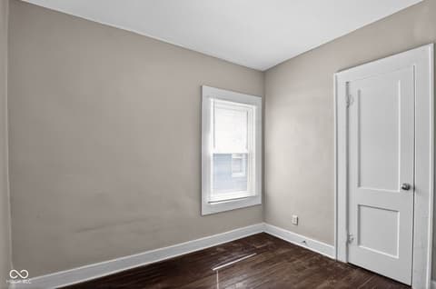 Bedroom at 424 Harvard Place, Indianapolis, IN
