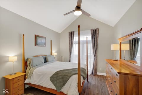 Photo of 530 Allard Place, Indianapolis, IN