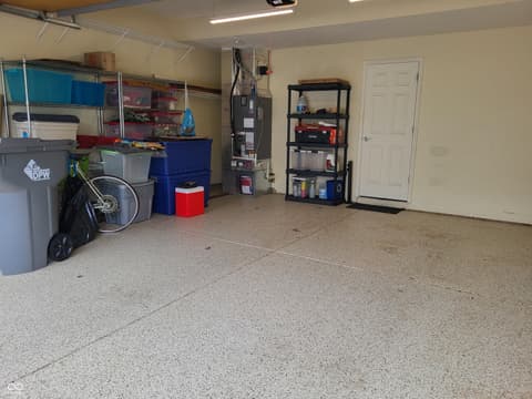 Garage at 11331 Fonthill Drive, Indianapolis, IN