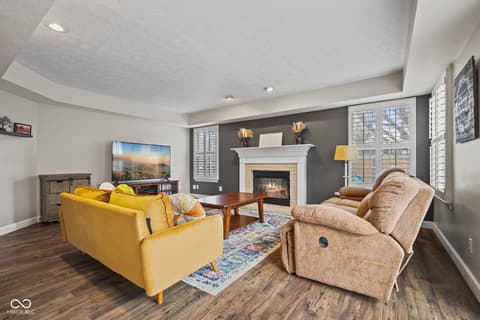 Photo of 8380 Harrison Parkway, Fishers, IN