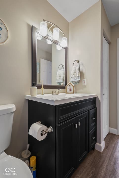 Photo of 8380 Harrison Parkway, Fishers, IN