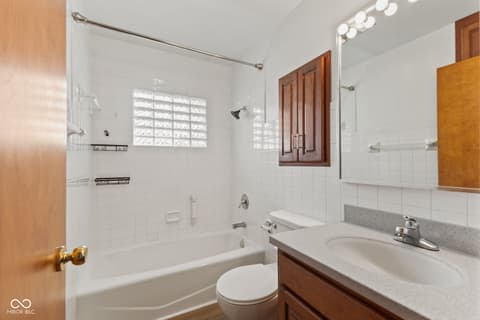 Photo of 202 S Linden Lane, Sheridan, IN