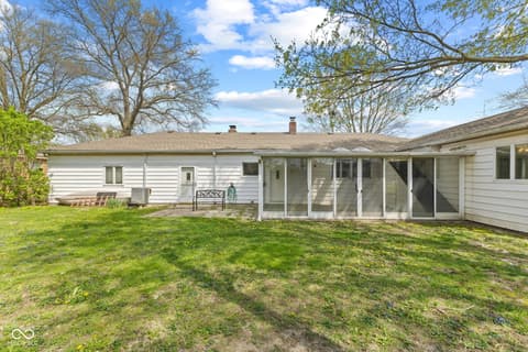Photo of 202 S Linden Lane, Sheridan, IN