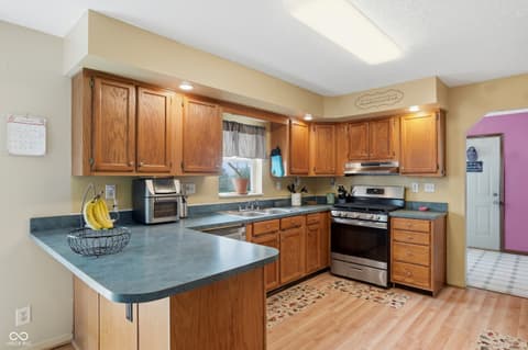 Photo of 8991 W State Road 236, Middletown, IN
