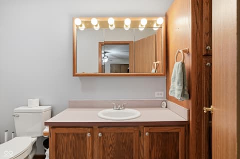 Photo of 8991 W State Road 236, Middletown, IN