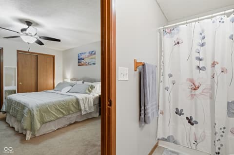 Photo of 8991 W State Road 236, Middletown, IN