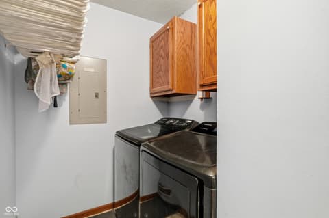 Photo of 8991 W State Road 236, Middletown, IN