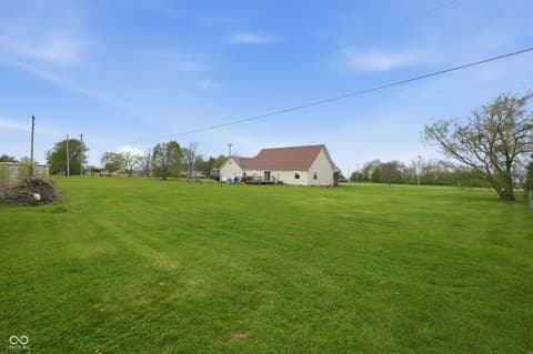 Photo of 8991 W State Road 236, Middletown, IN
