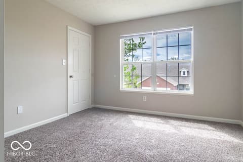 Photo of 1160 Thistlewood Way, Plainfield, IN