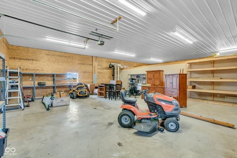 Garage at 3201 N 675 Road E, Darlington, IN