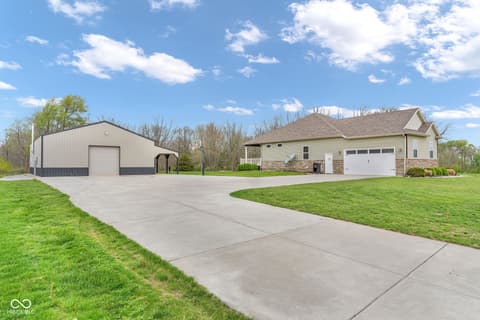 Side exterior at 3201 N 675 Road E, Darlington, IN