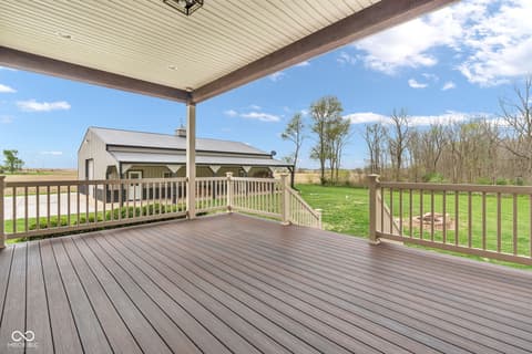 Outdoor living area at 3201 N 675 Road E, Darlington, IN