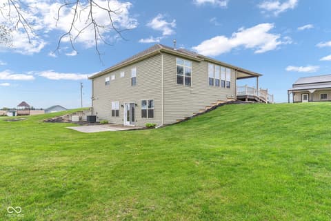 Backyard at 3201 N 675 Road E, Darlington, IN
