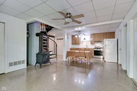 Photo of 8465 Valley View Drive, Martinsville, IN