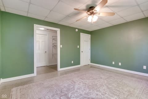 Photo of 8465 Valley View Drive, Martinsville, IN