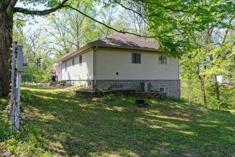Photo of 8465 Valley View Drive, Martinsville, IN
