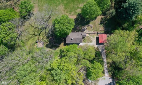 Photo of 8465 Valley View Drive, Martinsville, IN