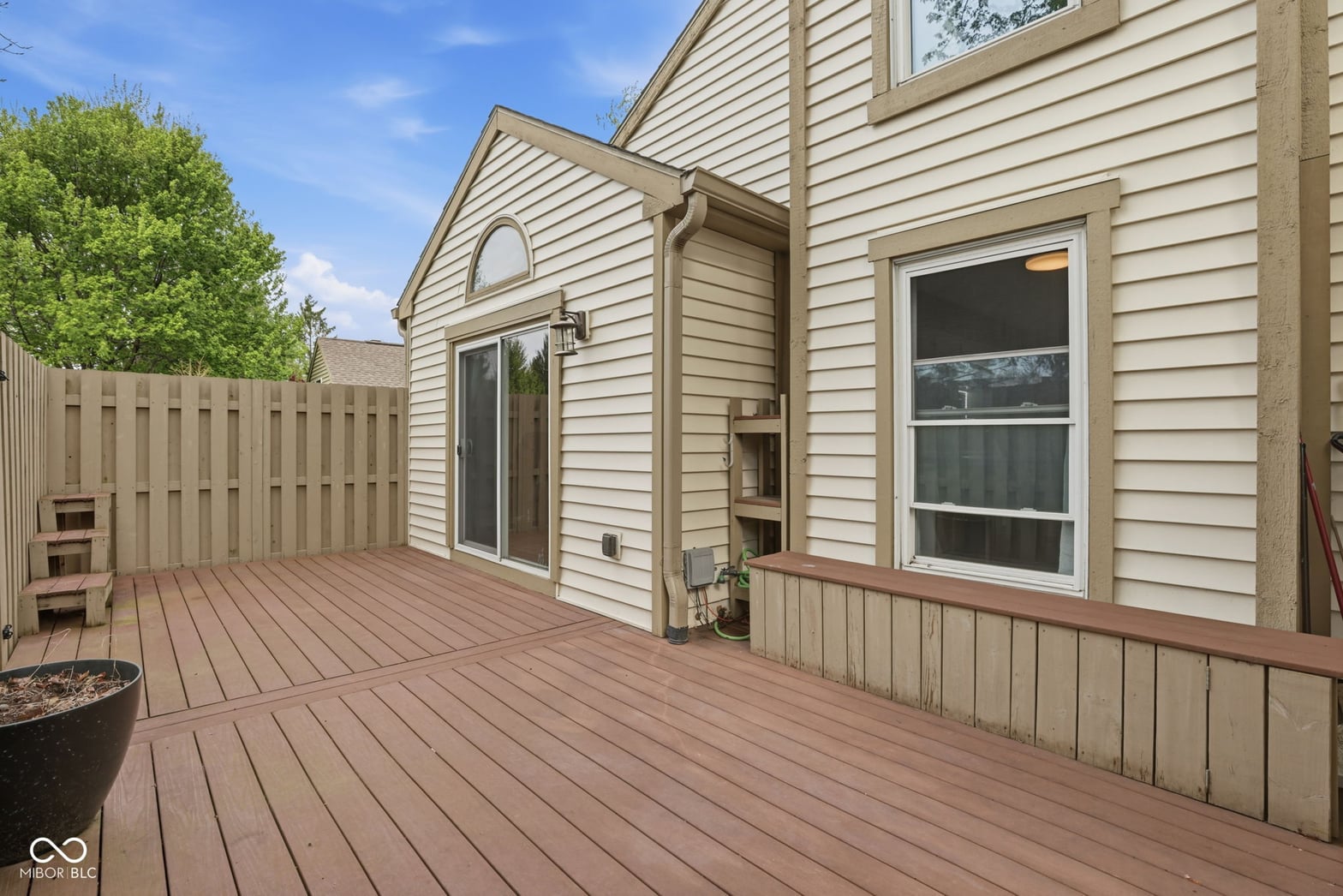 Deck